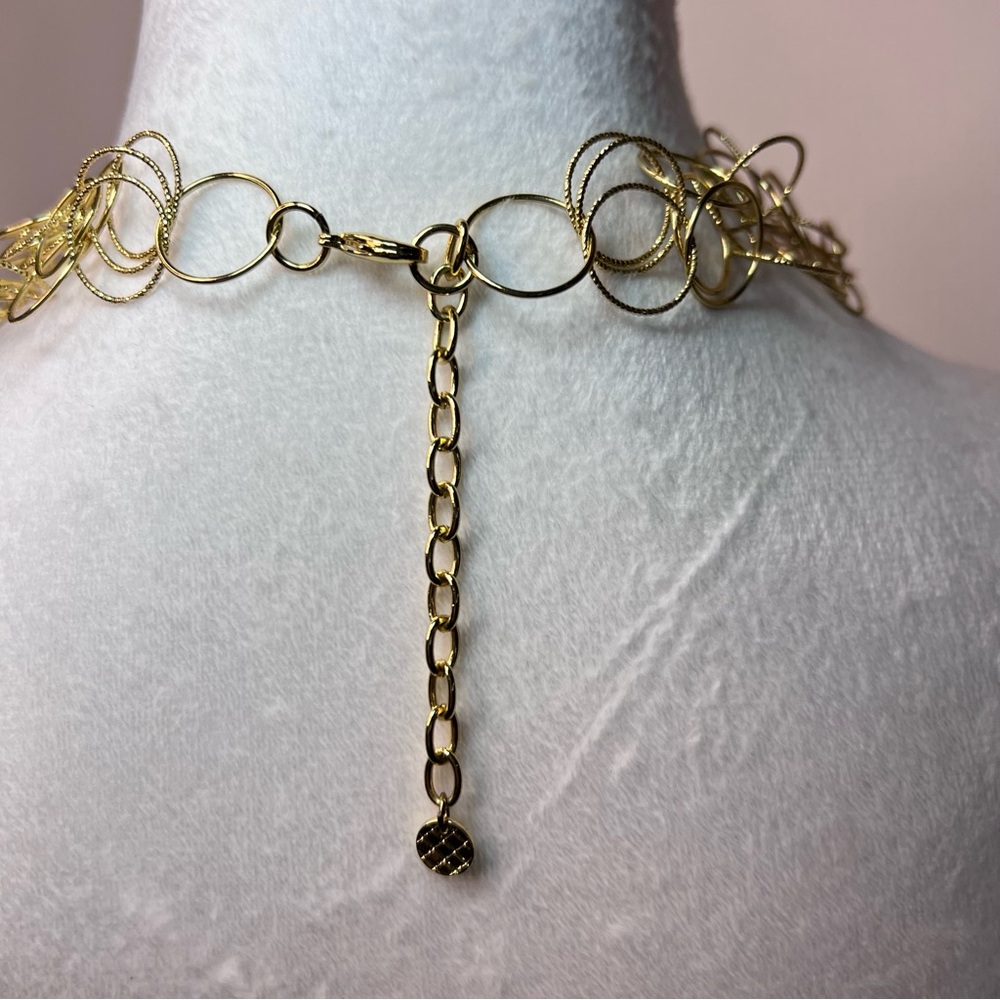 Talbots Gold Circle Necklace triple strand - Picture 5 of 9